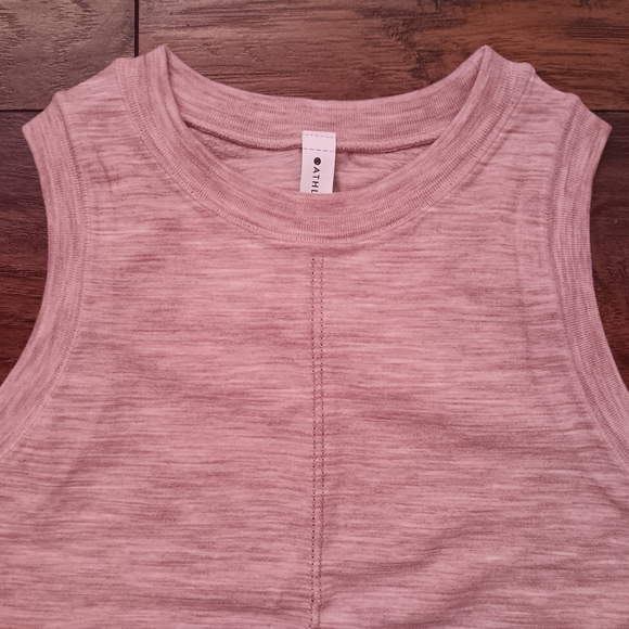 NWT ATHLETA ASCENT SEAMLESS TANK IN MOCA. SIZE XXS. BLEND OF DUSTY PINK/CREAM - Picture 4 of 9